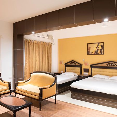 The Vyshakh Hotel Guruvayur Ngoại thất bức ảnh