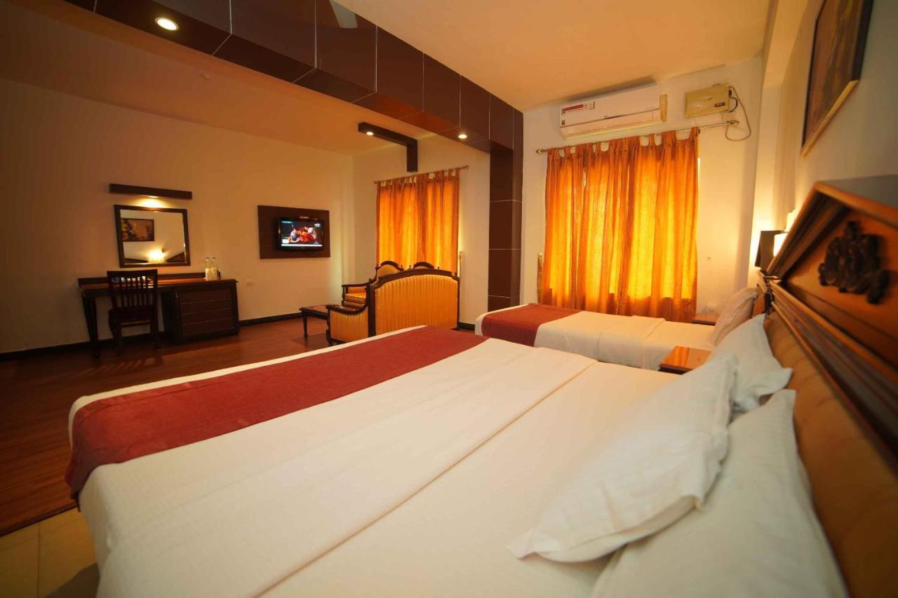 The Vyshakh Hotel Guruvayur Ngoại thất bức ảnh
