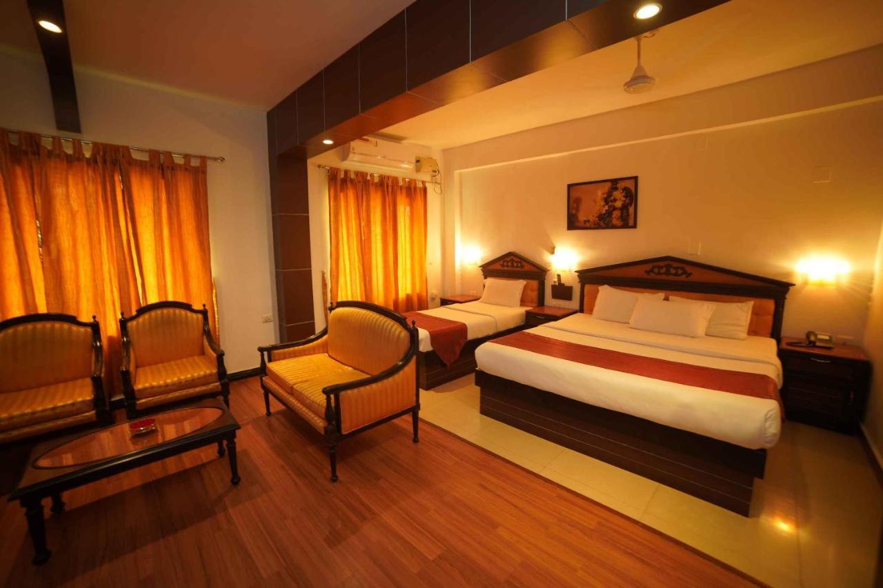 The Vyshakh Hotel Guruvayur Ngoại thất bức ảnh