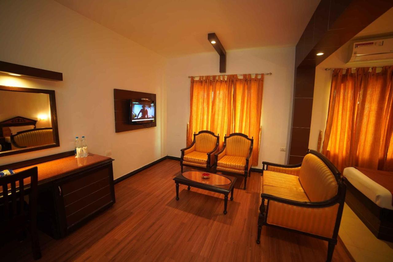 The Vyshakh Hotel Guruvayur Ngoại thất bức ảnh