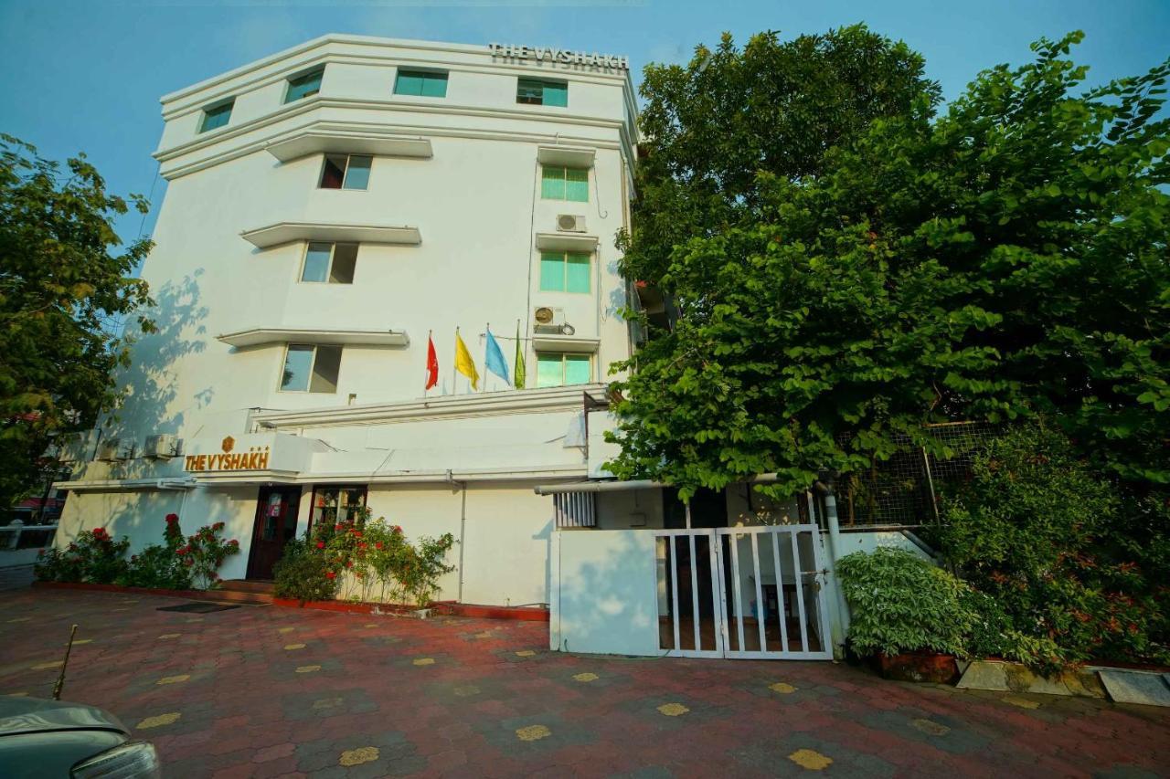 The Vyshakh Hotel Guruvayur Ngoại thất bức ảnh