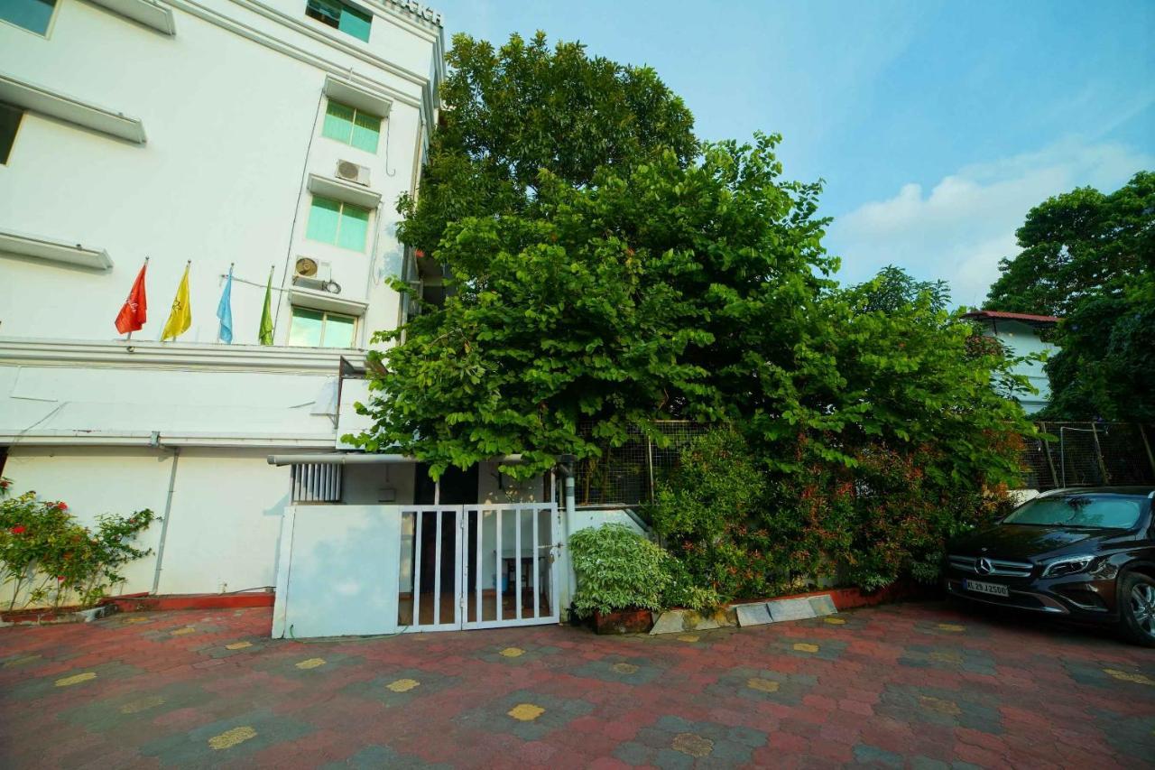 The Vyshakh Hotel Guruvayur Ngoại thất bức ảnh