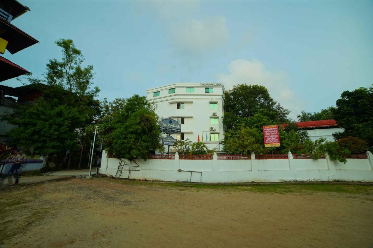 The Vyshakh Hotel Guruvayur Ngoại thất bức ảnh