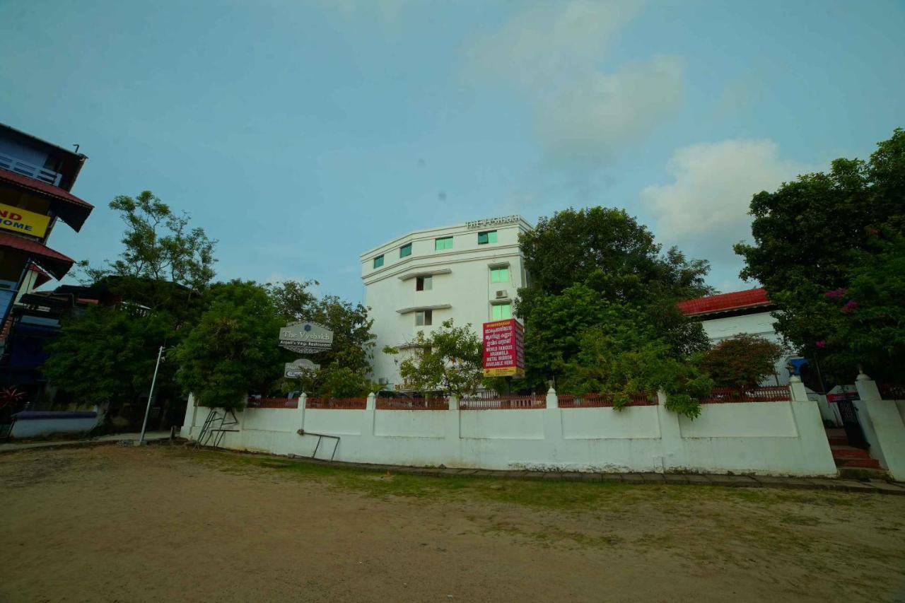 The Vyshakh Hotel Guruvayur Ngoại thất bức ảnh