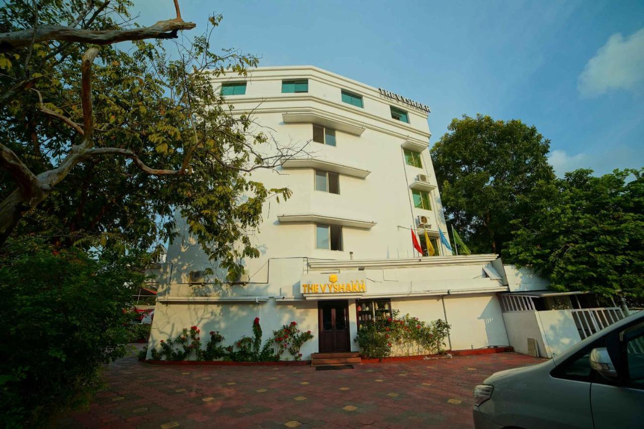 The Vyshakh Hotel Guruvayur Ngoại thất bức ảnh